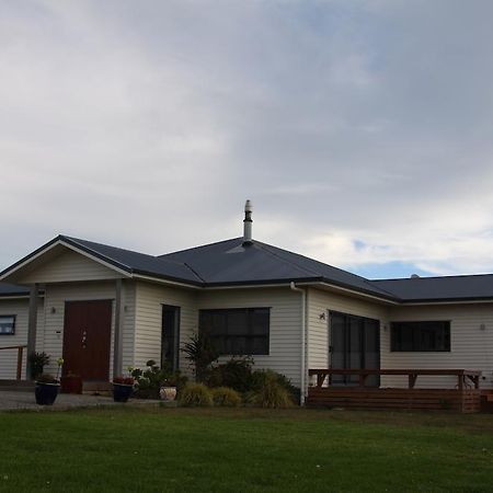 Richmond Farm Lodge New Plymouth Dış mekan fotoğraf